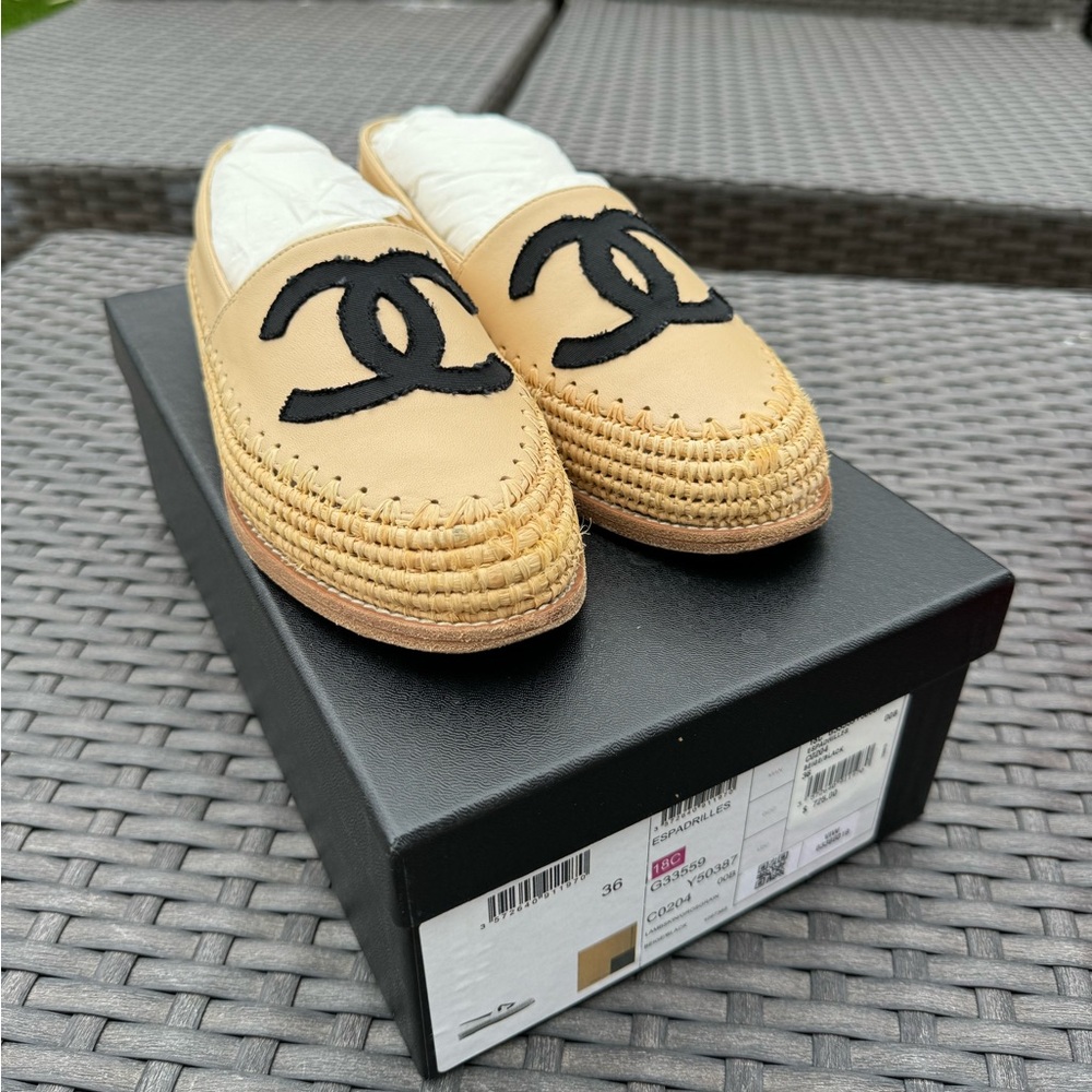 🔥Chanel Espadrilles Size 36 100% Authentic Full Set with Box!